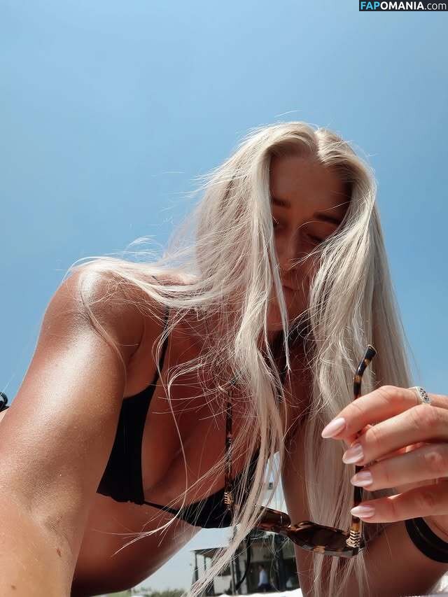 idakkarstoft / İda Kathrine Karstoft Nudo OnlyFans  Foto trapelata #1