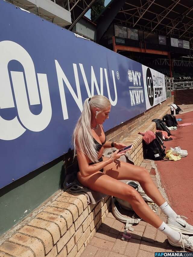 idakkarstoft / İda Kathrine Karstoft Nudo OnlyFans  Foto trapelata #3