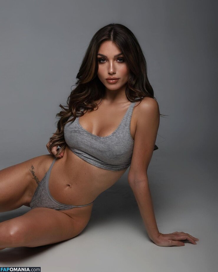 Ilaria Gallozzi / https: / ilariagallozzi Nudo OnlyFans  Foto trapelata #17