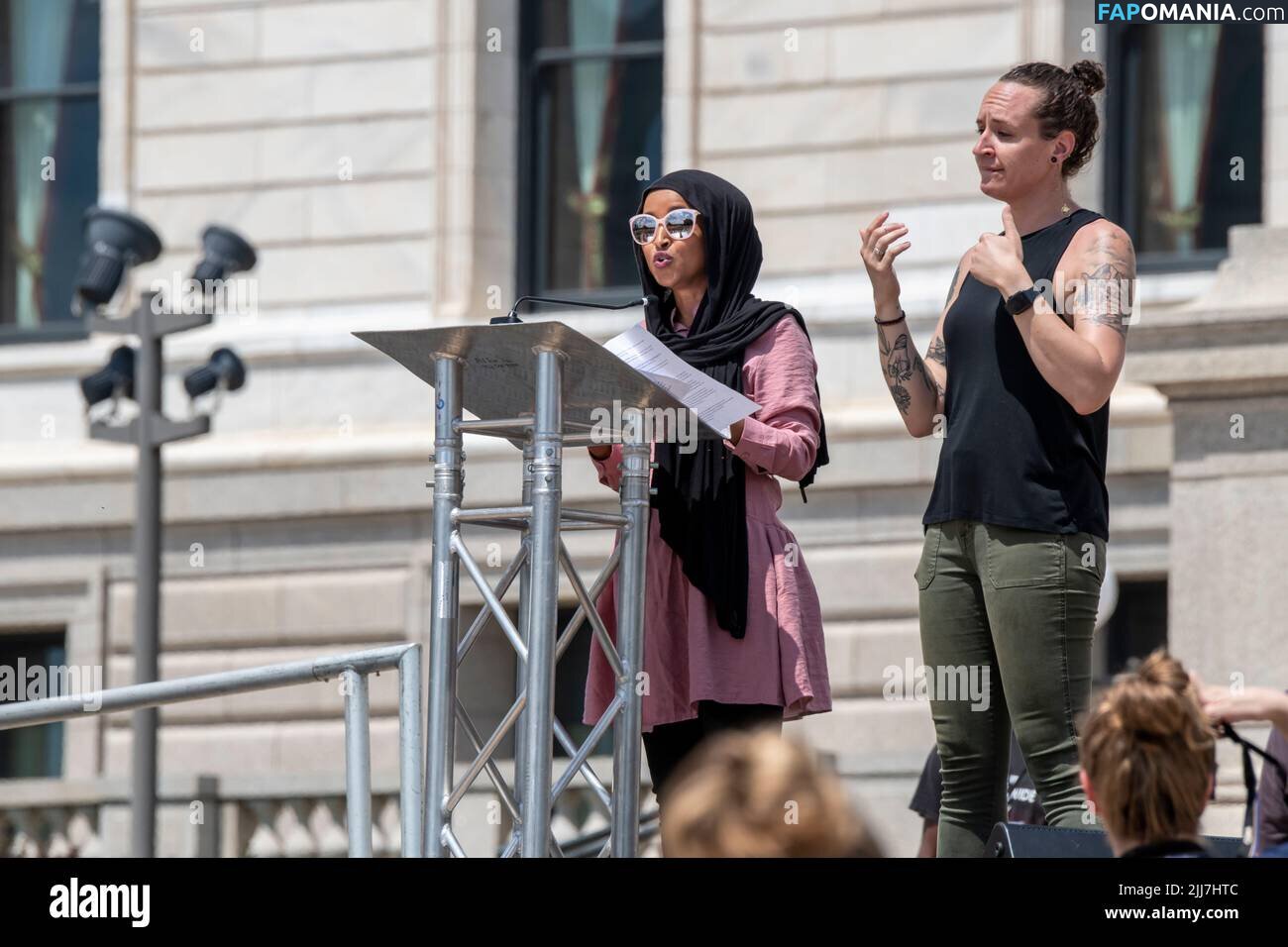Ilhan Omar Nudo OnlyFans  Foto trapelata #10