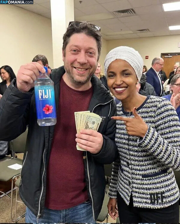 Ilhan Omar Nudo OnlyFans  Foto trapelata #13