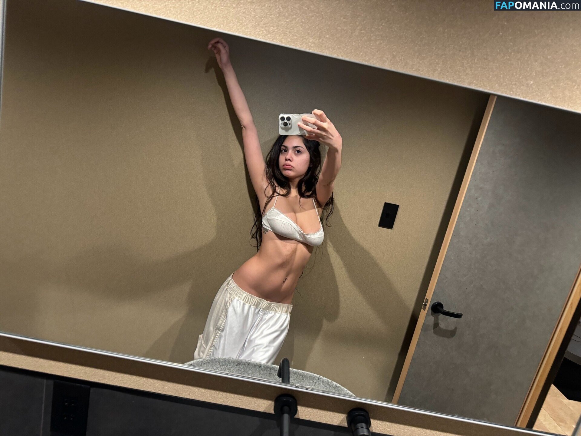 iluvmethemost / joselynalexandraaa Nudo OnlyFans  Foto trapelata #12