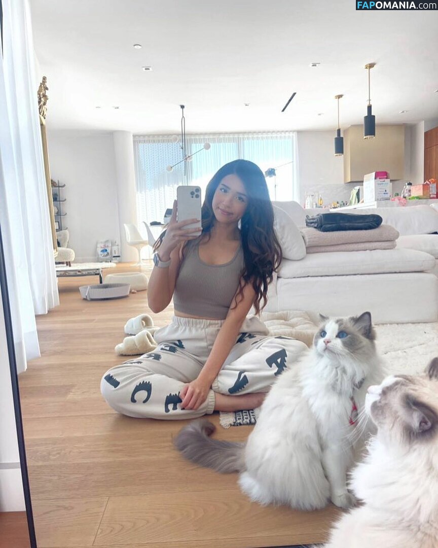 imane / imane... / pokimane Nudo OnlyFans  Foto trapelata #5