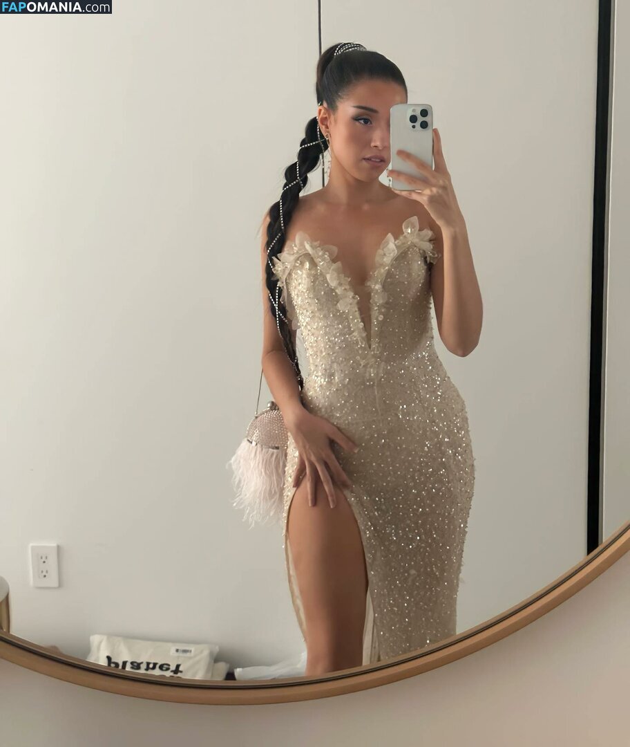 imane / imane... / pokimane Nudo OnlyFans  Foto trapelata #6