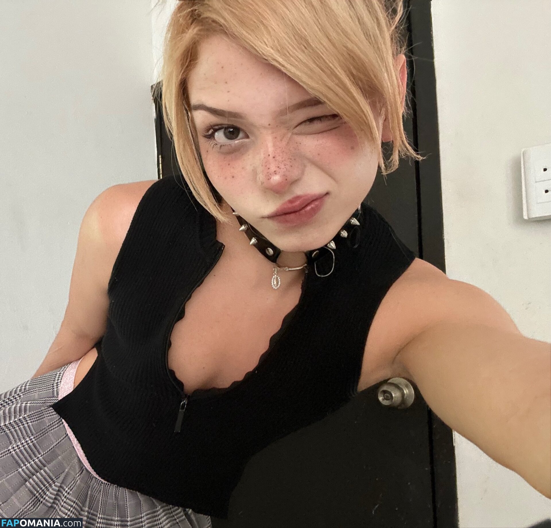 https: / imdinofer Nudo OnlyFans  Foto trapelata #1
