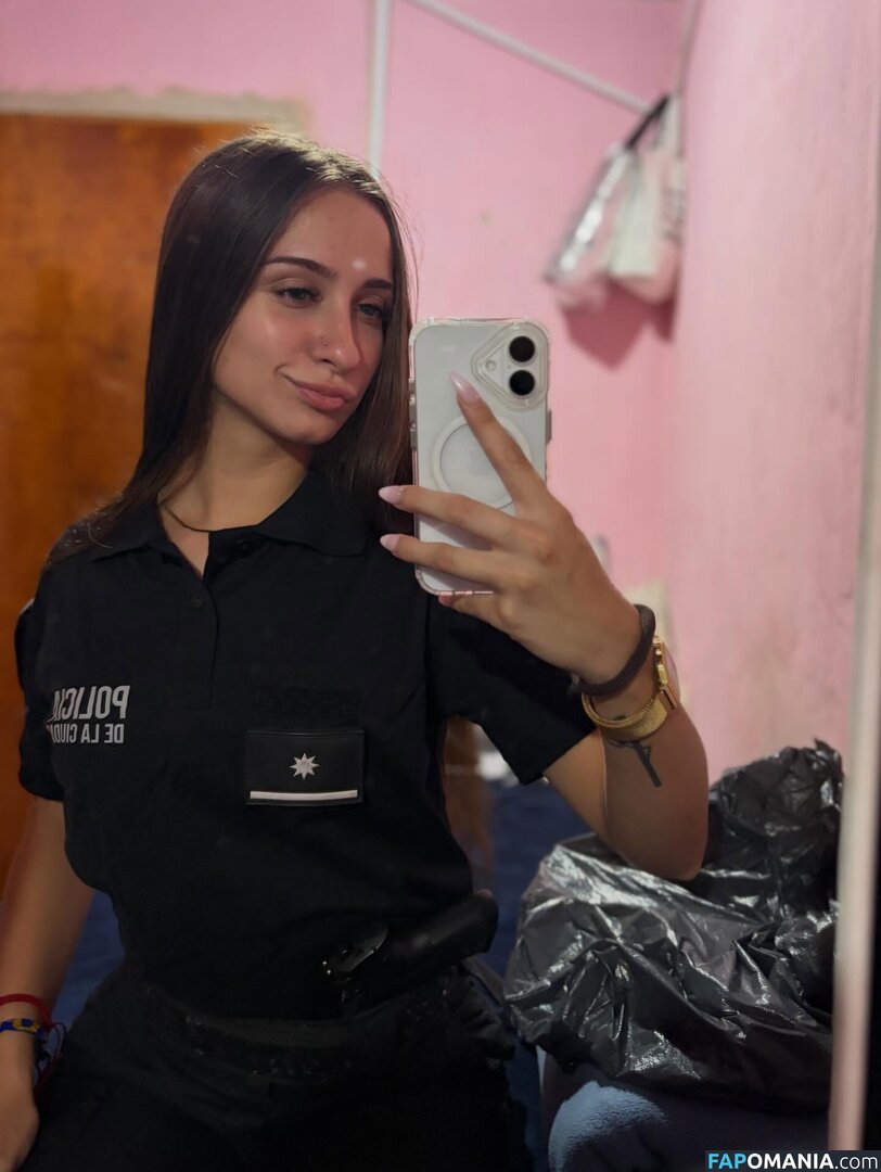 In And Out Uniform Nudo OnlyFans  Foto trapelata #58
