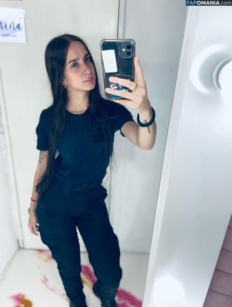 In And Out Uniform Nudo OnlyFans  Foto trapelata #74