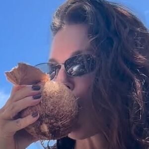 Ines Anioli
