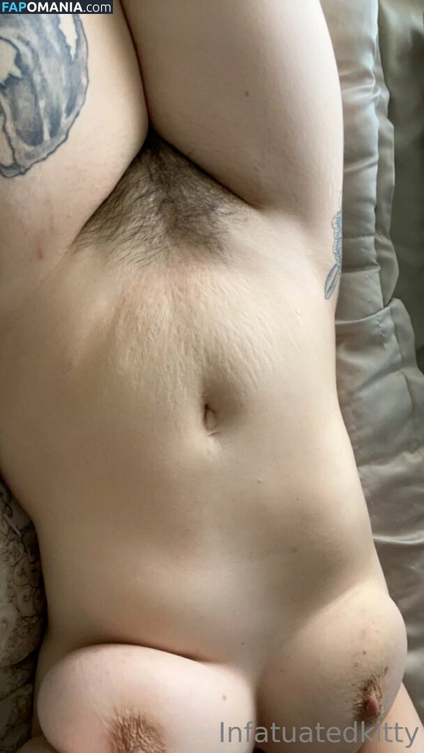 https: / infatuatedkitten / infatuatedkitty Nudo OnlyFans  Foto trapelata #3