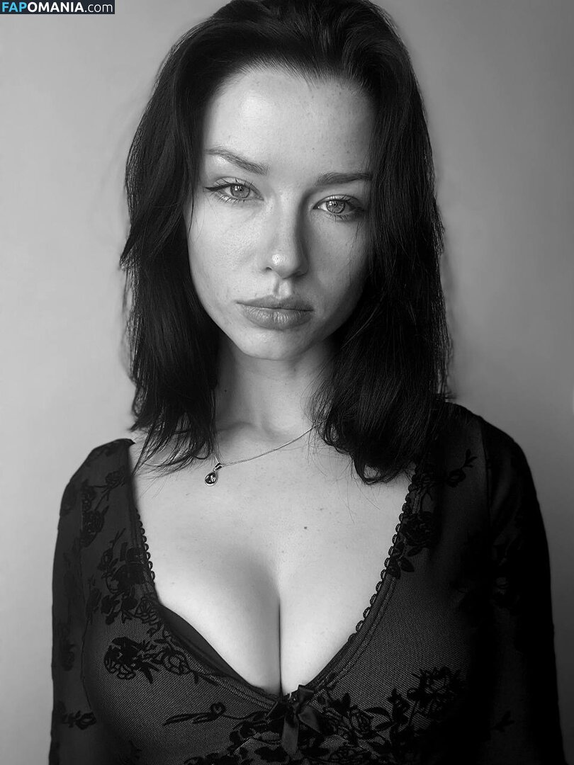 Anna / Innervus Nudo OnlyFans  Foto trapelata #45