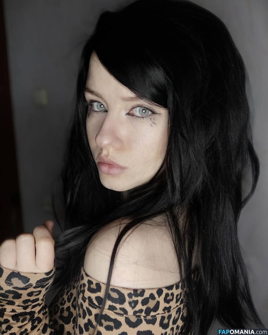 Anna / Innervus Nudo OnlyFans  Foto trapelata #2448