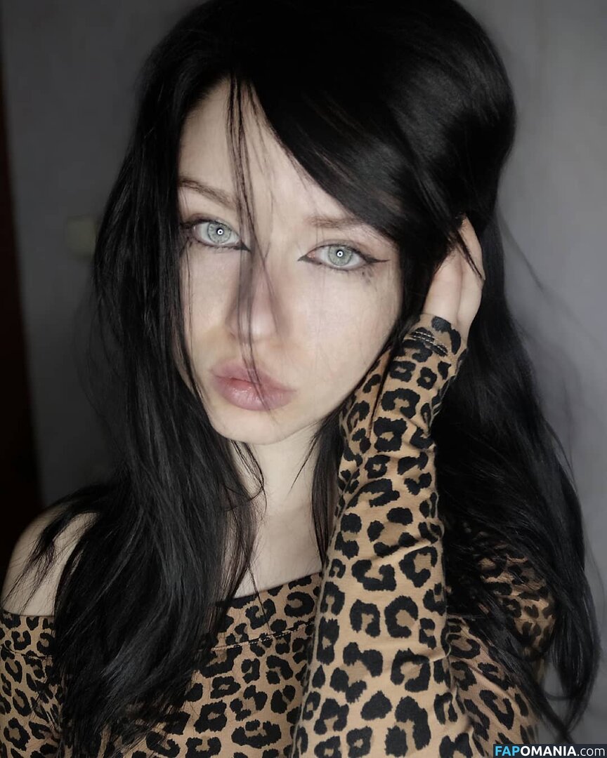 Anna / Innervus Nudo OnlyFans  Foto trapelata #2453