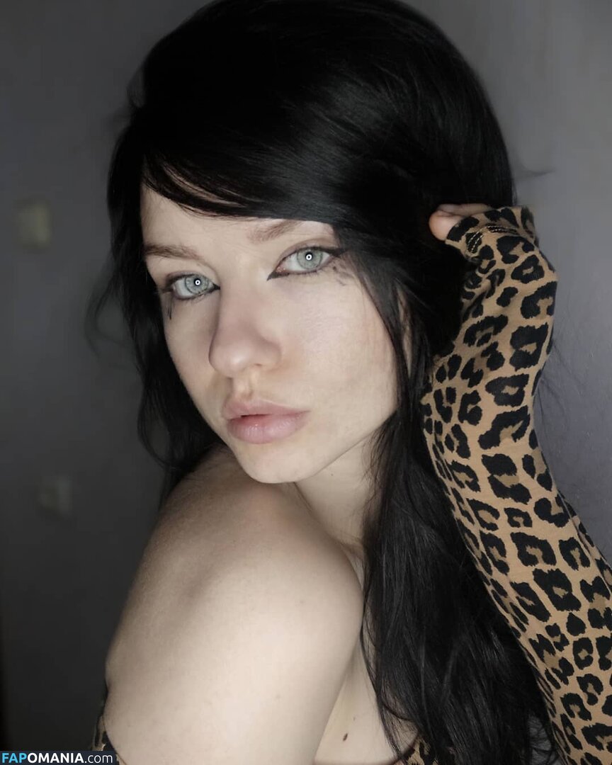 Anna / Innervus Nudo OnlyFans  Foto trapelata #2456