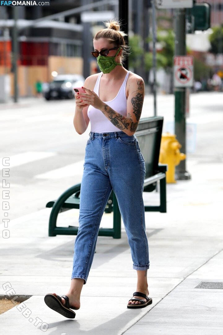 Ireland Baldwin / chloebaldwin... / irelandbasingerbaldwin / irelandirelandireland Nudo OnlyFans  Foto trapelata #236