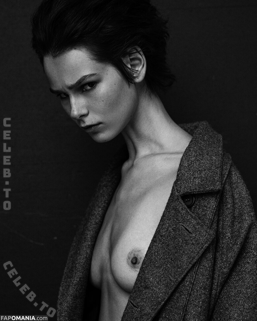 AmberQ / Irina Telicheva / Tasha / https: / irina_tlch Nudo OnlyFans  Foto trapelata #293