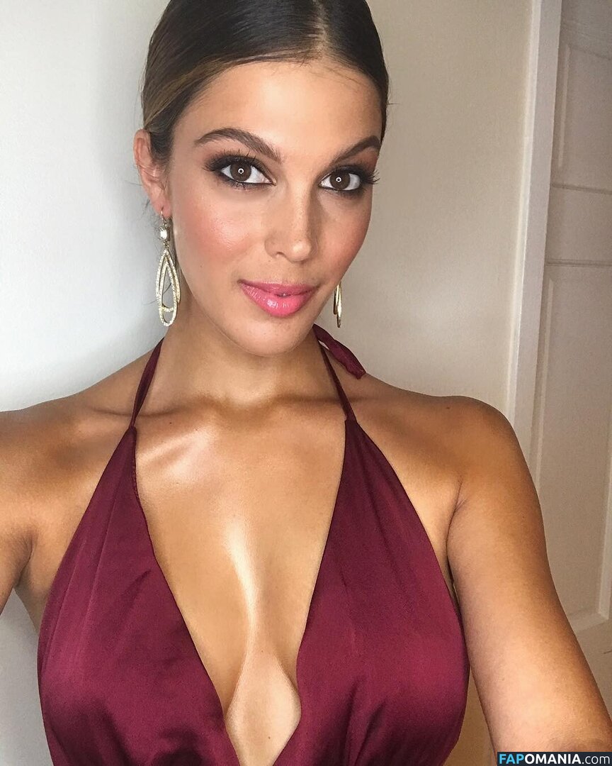 Iris Mittenaere / irismittenaere / summerxiris Nudo OnlyFans  Foto trapelata #21