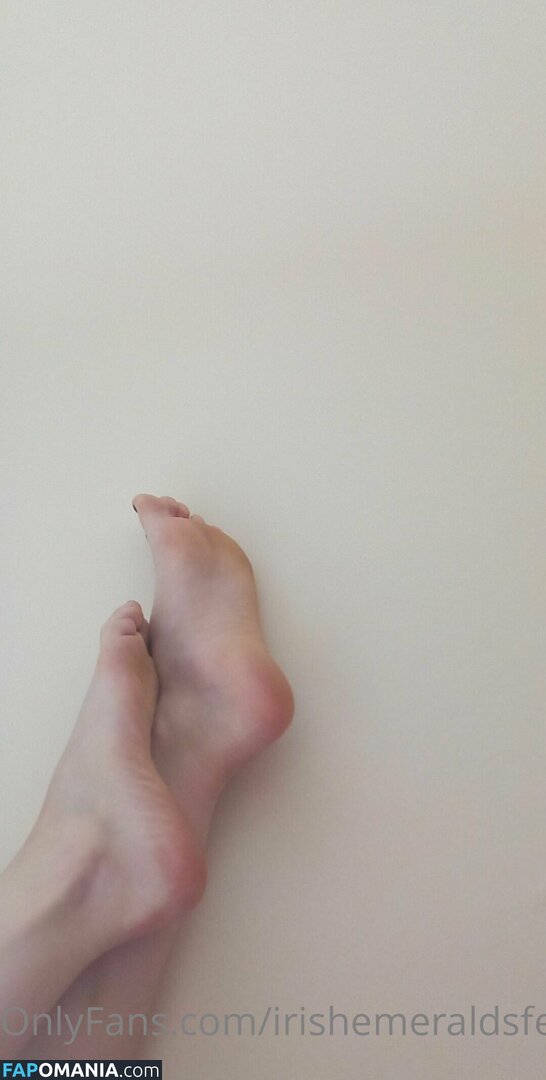 irishemeraldsfeet / therealdesertgypsy Nudo OnlyFans  Foto trapelata #3