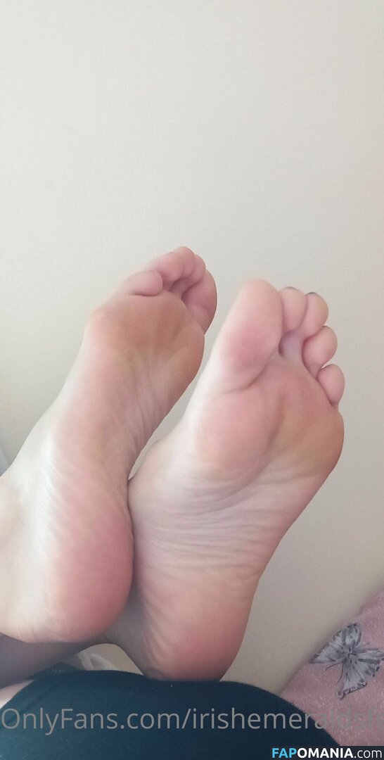 irishemeraldsfeet / therealdesertgypsy Nudo OnlyFans  Foto trapelata #4