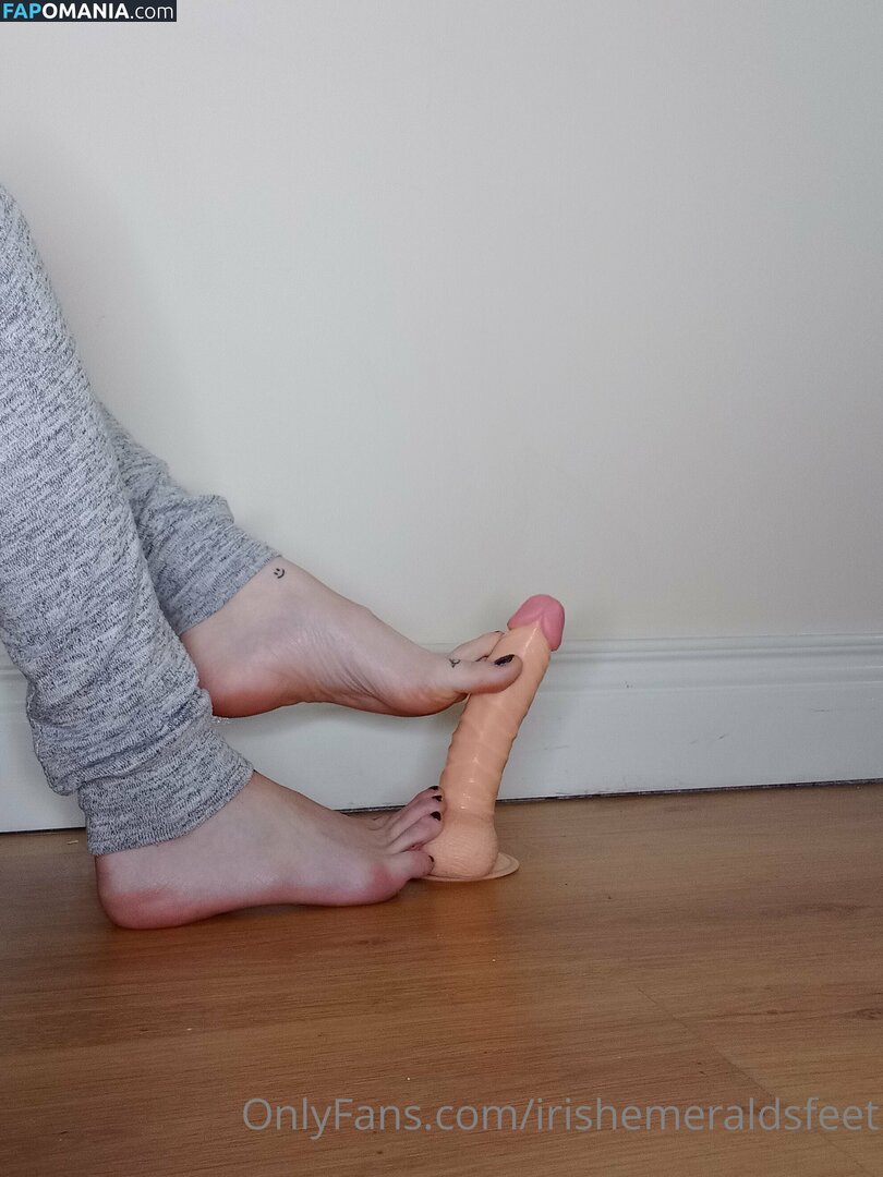 irishemeraldsfeet / therealdesertgypsy Nudo OnlyFans  Foto trapelata #6