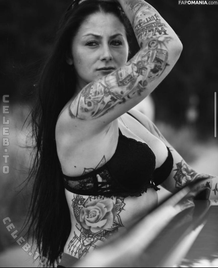 Isabell Reisinger / indiaromeo / isabell.reisinger / isabell_reisinger / isabellreisinger Nudo OnlyFans  Foto trapelata #5