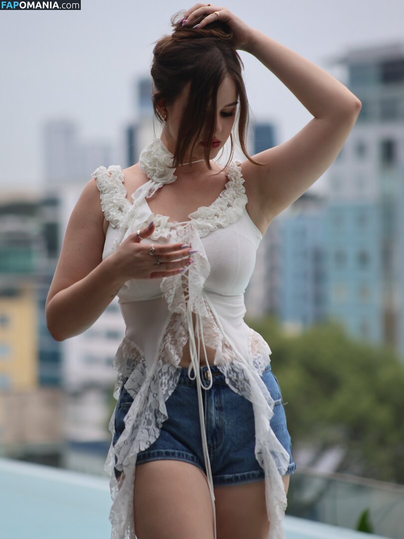 Isabella Ardley / isabella.110022 Nudo OnlyFans  Foto trapelata #3