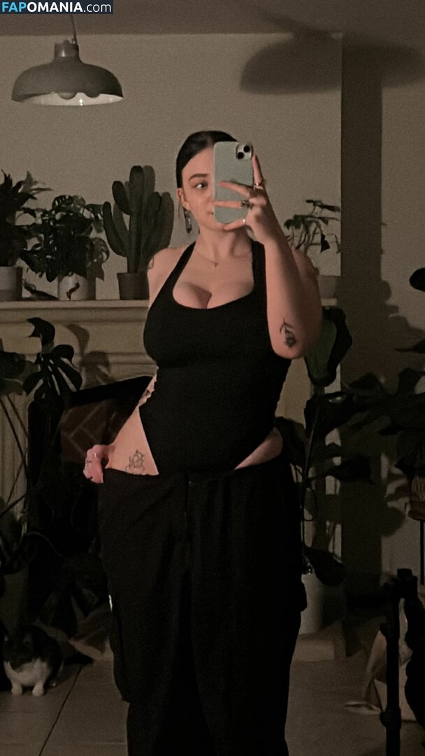 Isabella Dorta / isabelladortapoetry444 Nudo OnlyFans  Foto trapelata #135