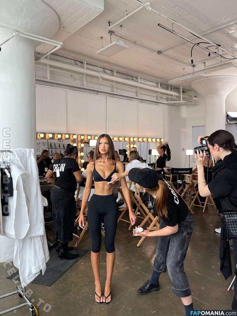 Isabella Mathers / isabellemathers / isabellemathersx Nudo OnlyFans  Foto trapelata #2