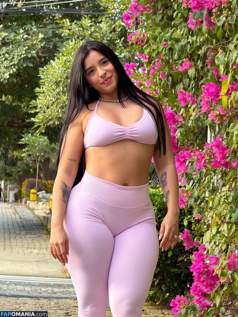 Isabella Tobar / https: / isabellatobaar / isatobaar Nudo OnlyFans  Foto trapelata #2