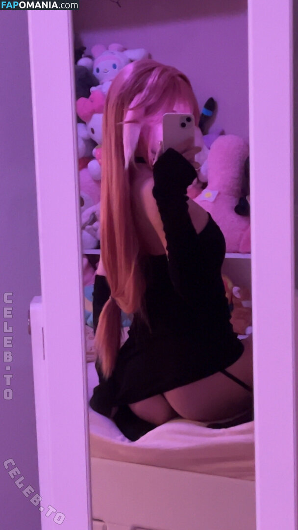 Isi.cosplay / isi.cos / isii.cos Nudo OnlyFans  Foto trapelata #6