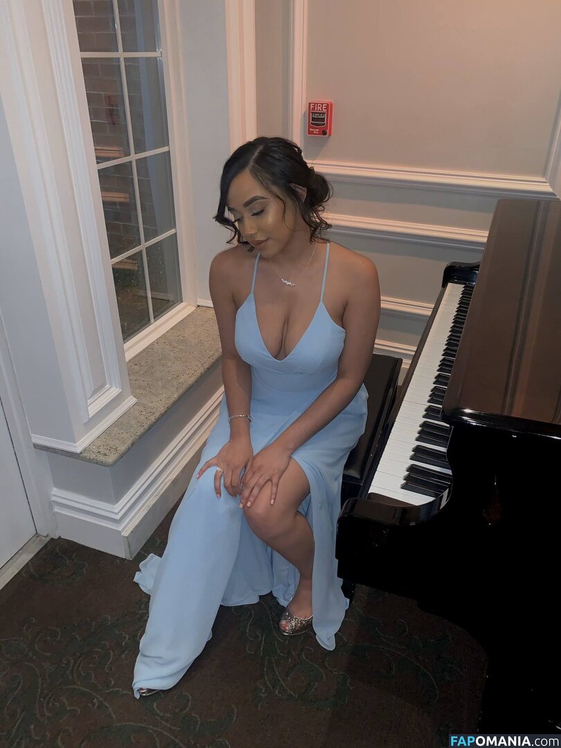 itsqueennovaa Nudo OnlyFans  Foto trapelata #2