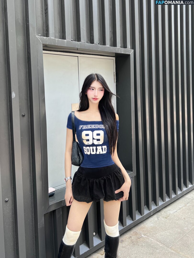 itsmeyuna01 / itstrawberrii / theestrawberry_ Nudo OnlyFans  Foto trapelata #1