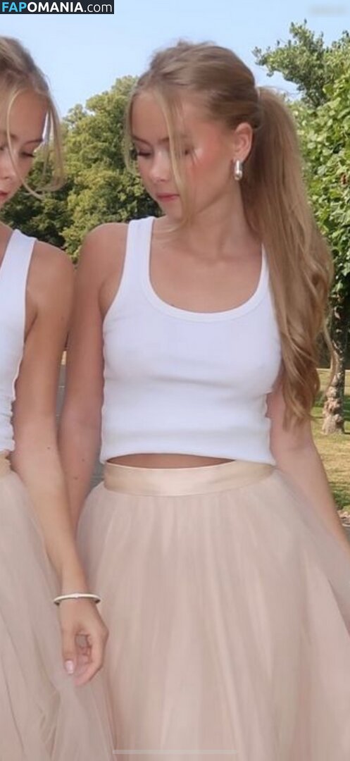 Iza and Elle Nudo OnlyFans  Foto trapelata #5
