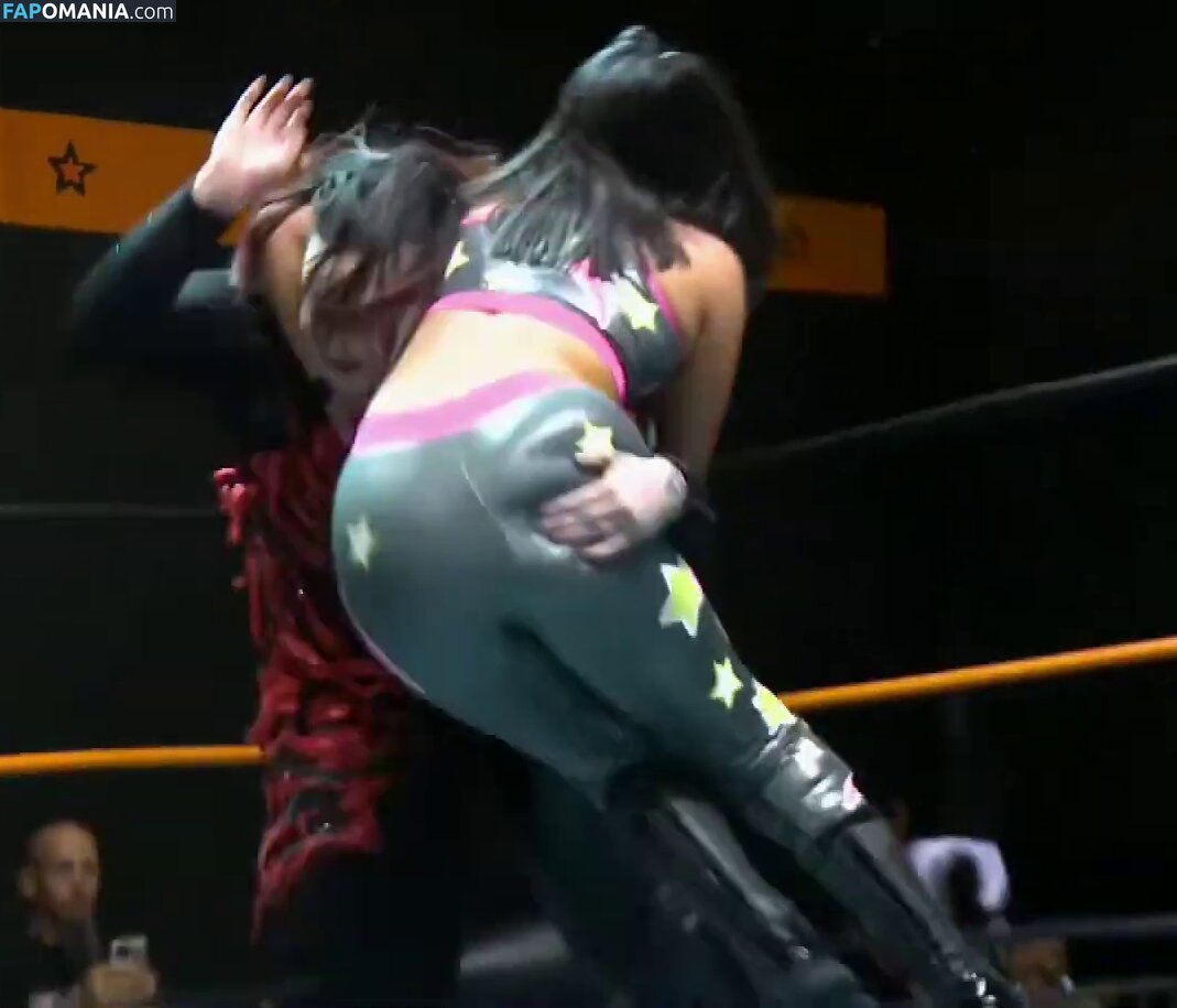 ItsIzzyMania / Izzy Moreno / WWYTWrestling Nudo OnlyFans  Foto trapelata #32