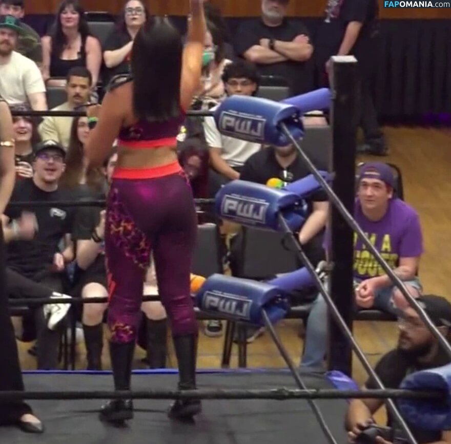 ItsIzzyMania / Izzy Moreno / WWYTWrestling Nudo OnlyFans  Foto trapelata #45