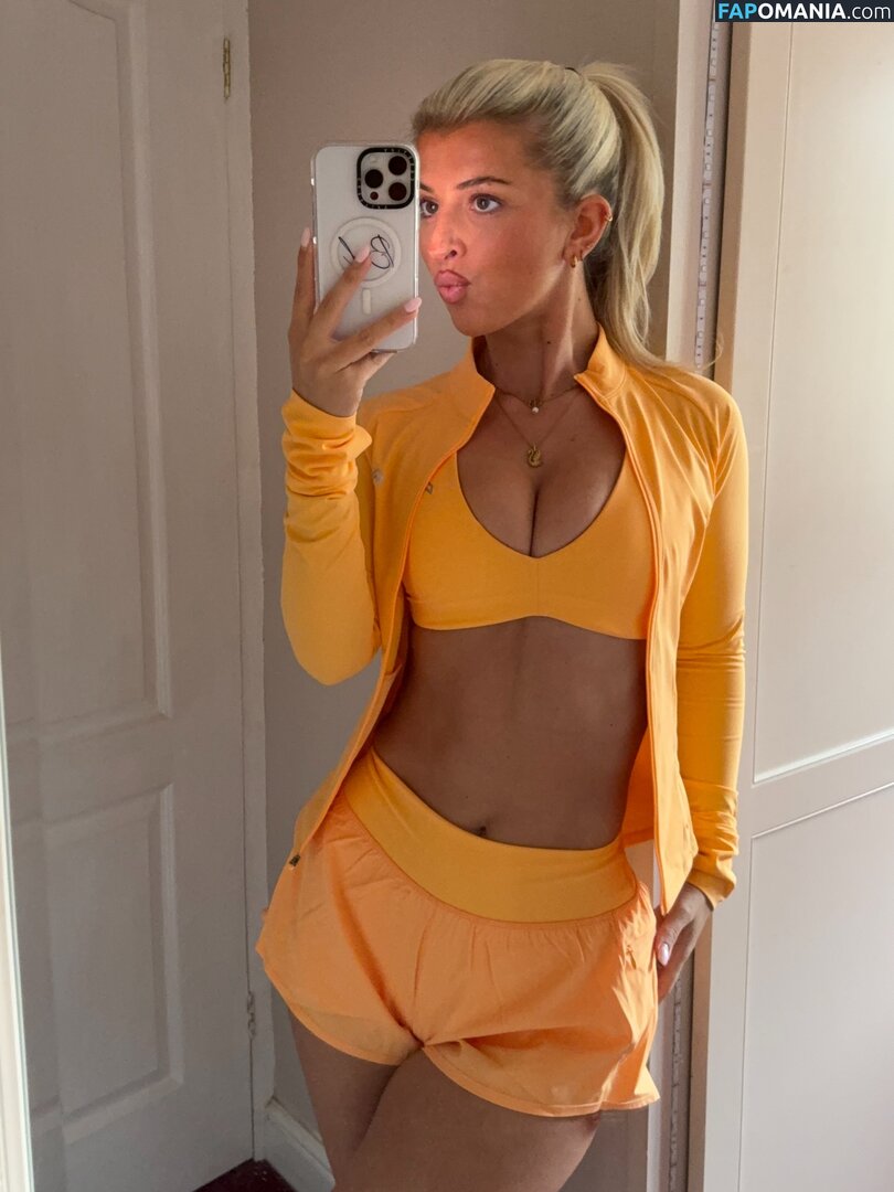 Isabel Taffs / IzzyTaffs / isabel_taffs / isabeltaffs Nudo OnlyFans  Foto trapelata #34