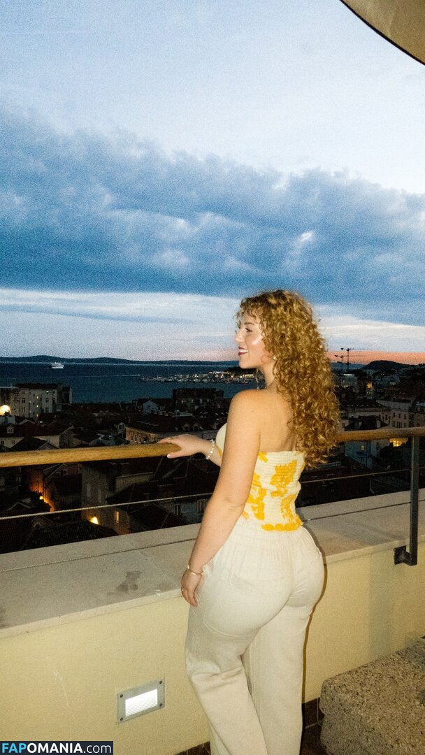 Jacindatravels_ / peachycaro Nudo OnlyFans  Foto trapelata #11