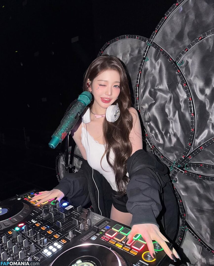 Jang Won-young / for_everyoung10 / 장원영 WONYOUNG Nudo OnlyFans  Foto trapelata #150