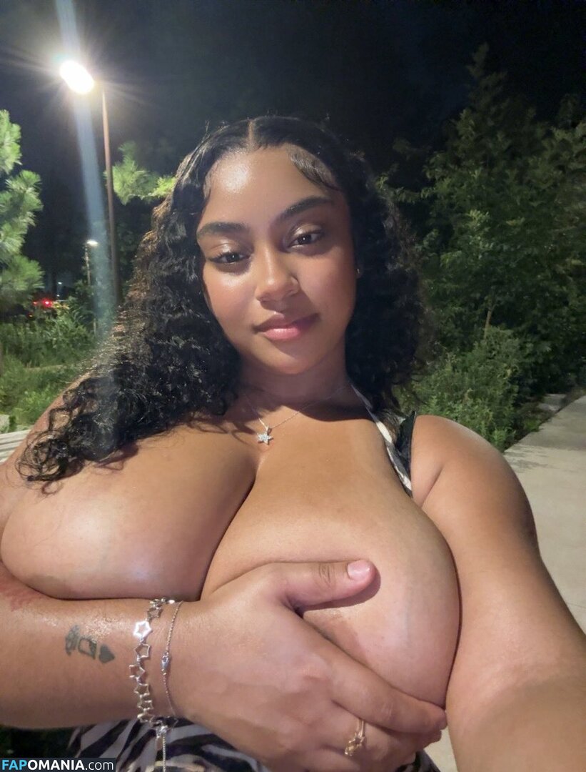 Jasmynaaliyah / jasmynxaaliyah / jjuicyjass Nudo OnlyFans  Foto trapelata #1