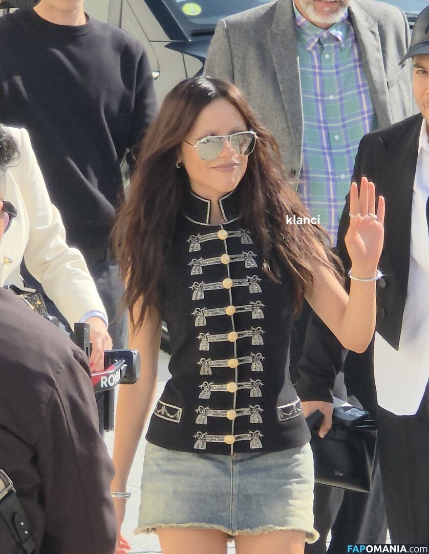 Jenna Ortega / Page / jennaortega Nudo OnlyFans  Foto trapelata #1632