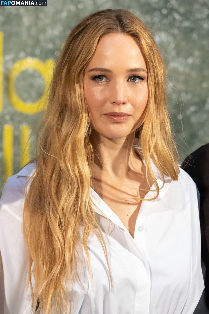 Jennifer Lawrence Nudo Foto trapelata #127