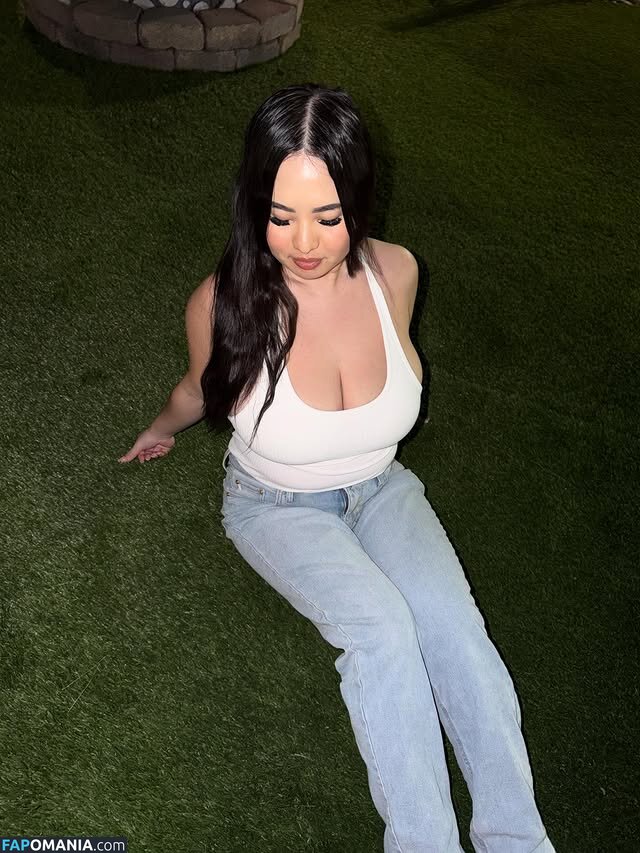 Jennifer Vang / jennifervang_ Nudo OnlyFans  Foto trapelata #4