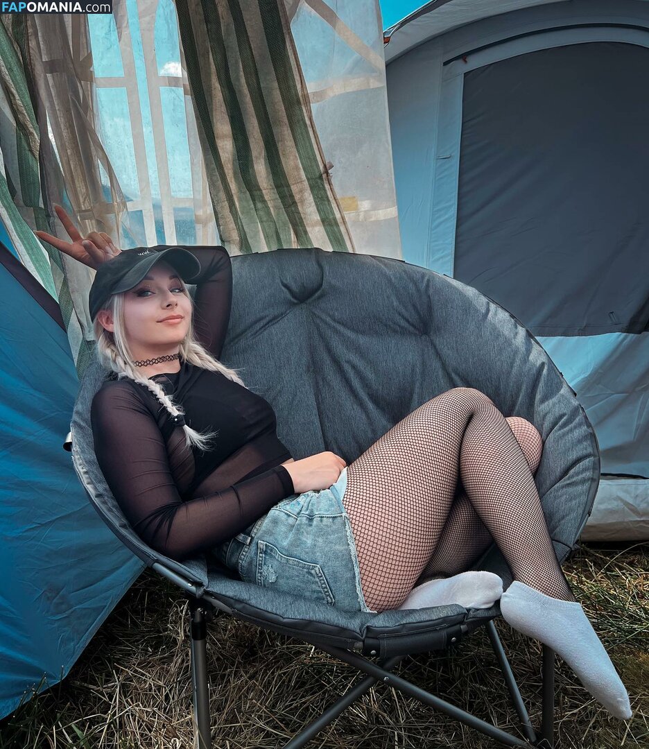 JenNyan / jen.nyan / xjennyan Nudo OnlyFans  Foto trapelata #1