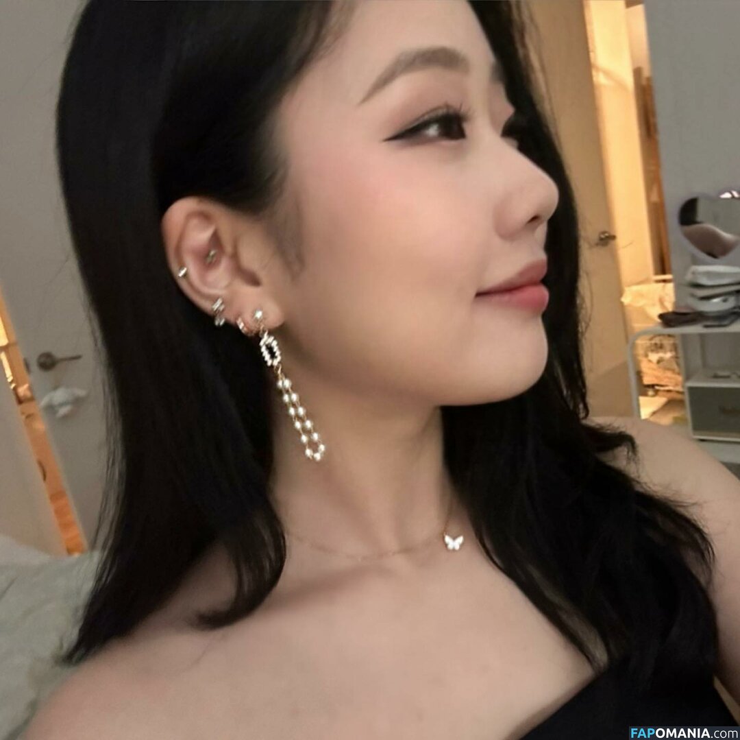 AGirlAndAGame / Jessica / h.yojeong / jessicahkim / jessicanigri Nudo OnlyFans  Foto trapelata #4