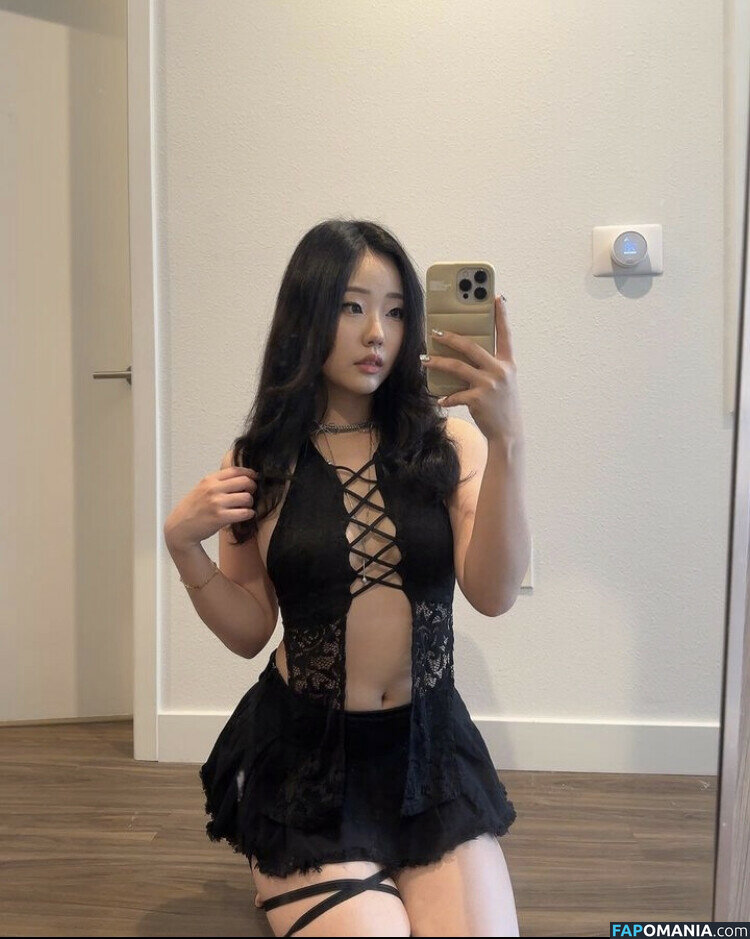 AGirlAndAGame / Jessica / h.yojeong / jessicahkim / jessicanigri Nudo OnlyFans  Foto trapelata #214