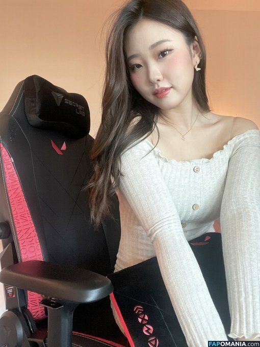 AGirlAndAGame / Jessica / h.yojeong / jessicahkim / jessicanigri Nudo OnlyFans  Foto trapelata #556