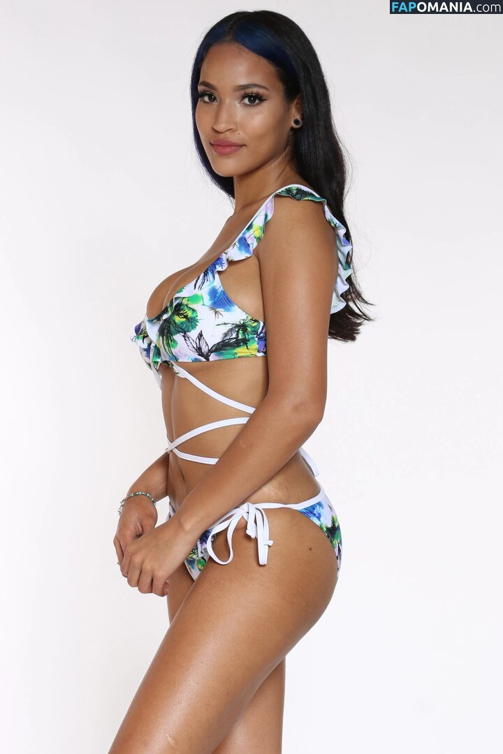 Jinna Cabrera / Jiuua Nudo OnlyFans  Foto trapelata #57