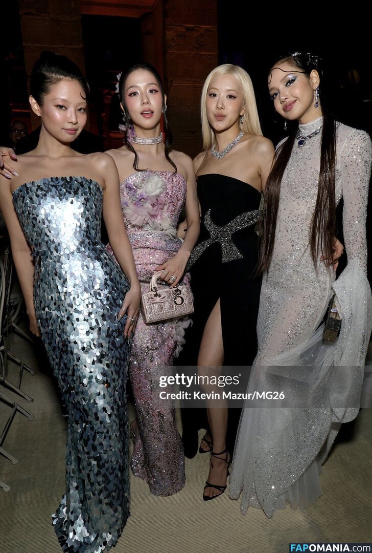 BLACKPINK / Jisoo / qenshizu / sooyaaa__ Nudo OnlyFans  Foto trapelata #637