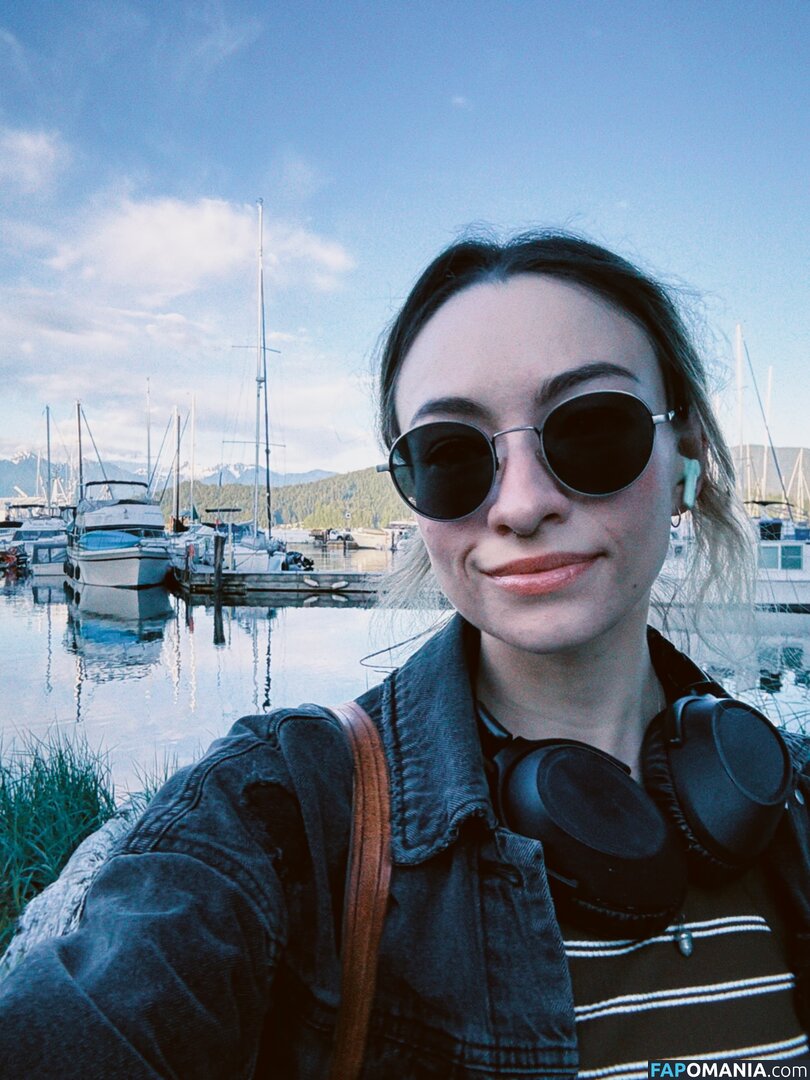 Jodelle Ferland / jodellemicah Nudo OnlyFans  Foto trapelata #4