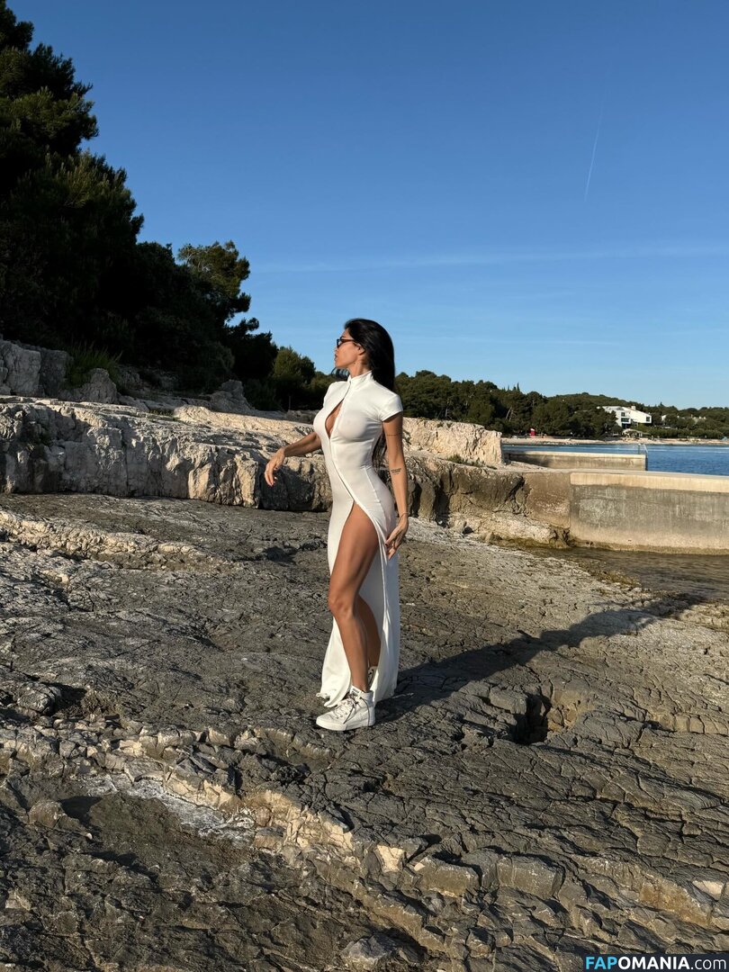 Jovana Djordjevic / callmelolita Nudo OnlyFans  Foto trapelata #9