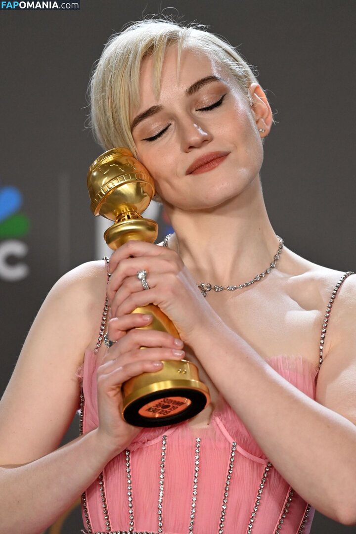 Julia Garner / juliagarnerofficial / ztyg_29 Nudo OnlyFans  Foto trapelata #12